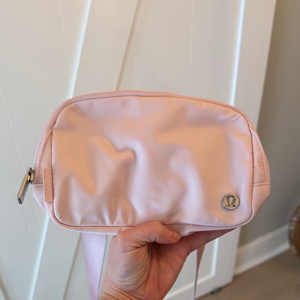 Lululemon Athletica Soft Pink Cosmetic Bag